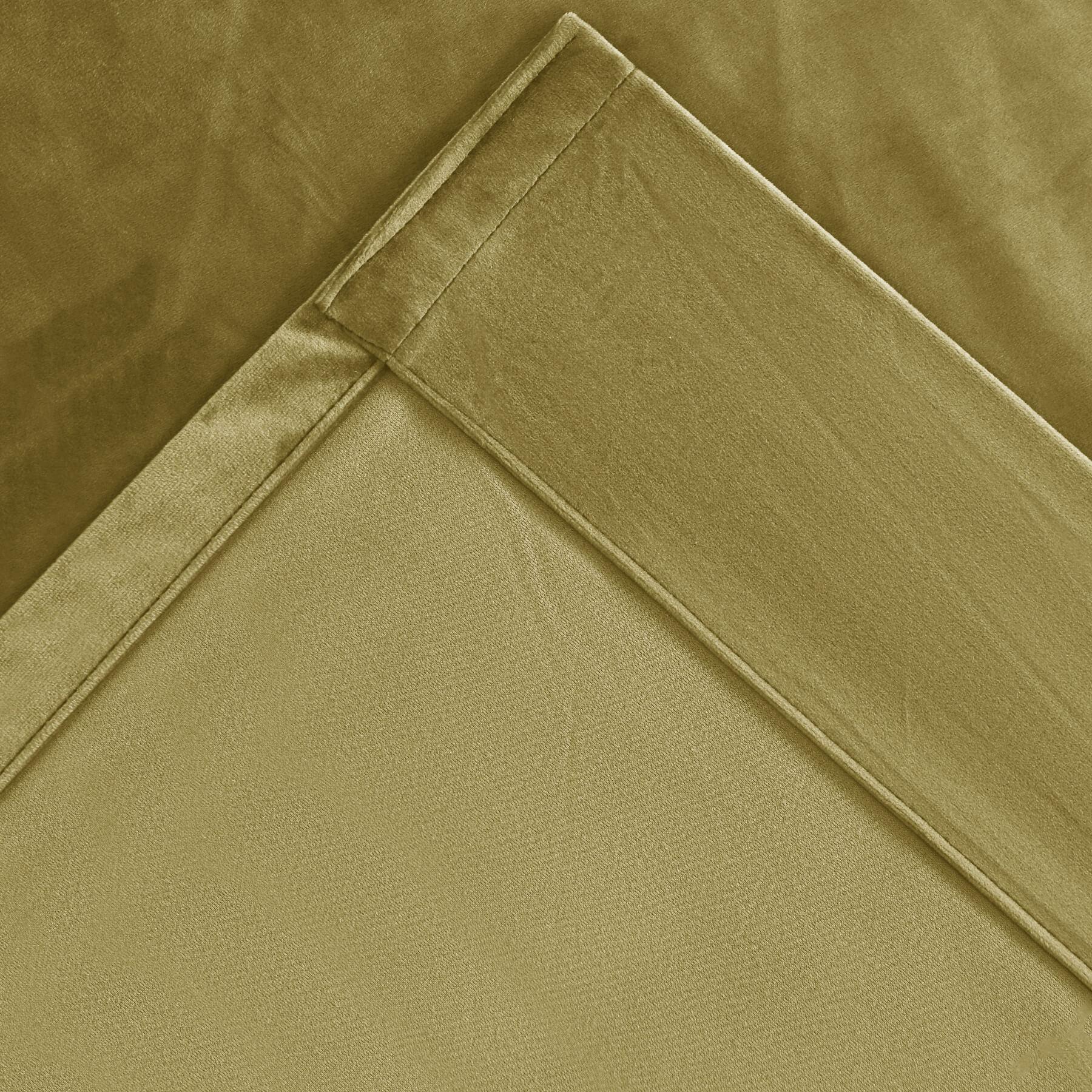 Cololeaf-Christmas-Soft-Luxury-Velvet-Blackout-Drapes-Thermal-Curtains-Fawn_4 - Cololeaf