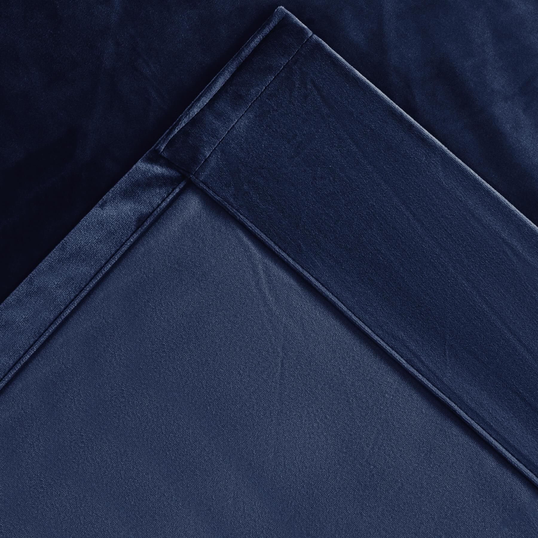 Cololeaf-Christmas-Soft-Luxury-Velvet-Blackout-Drapes-Thermal-Curtains-Sapphire-Blue_4 - Cololeaf